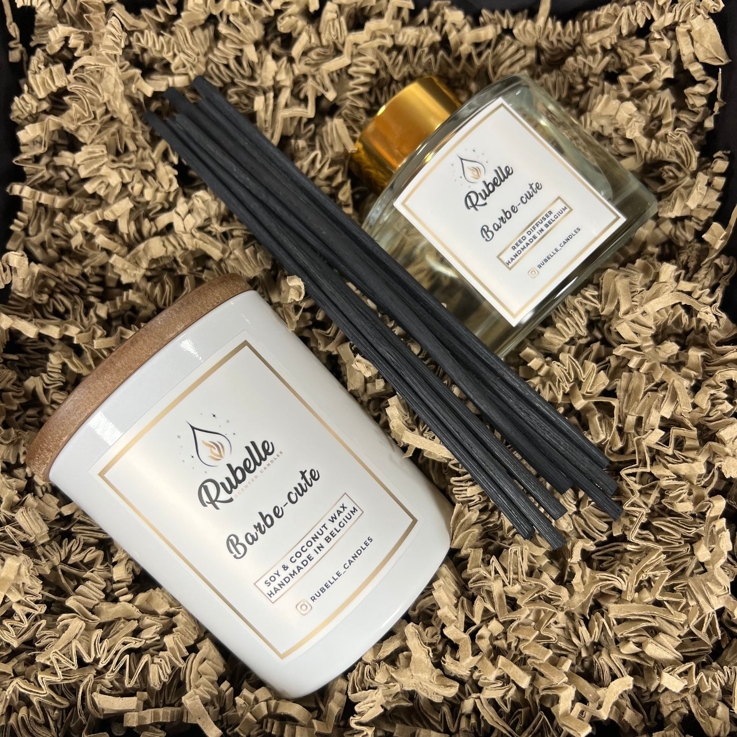 Geschenkdoos: Geurkaars 220g & Geurstokjes 160ml