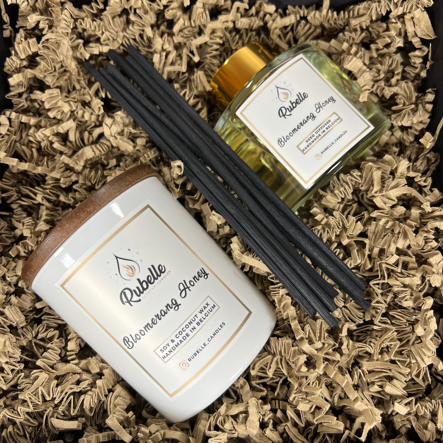 Geschenkdoos: Geurkaars 220g & Geurstokjes 160ml