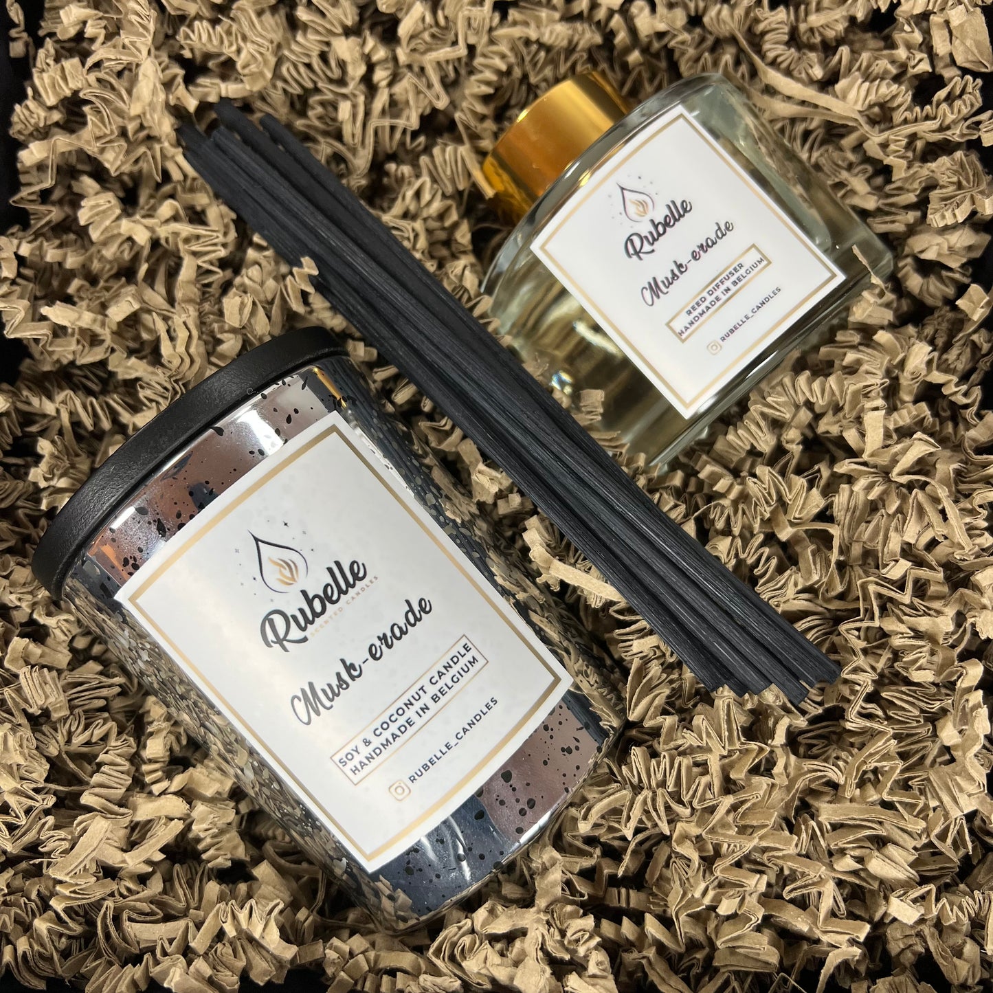 Geschenkdoos: Geurkaars 220g & Geurstokjes 160ml