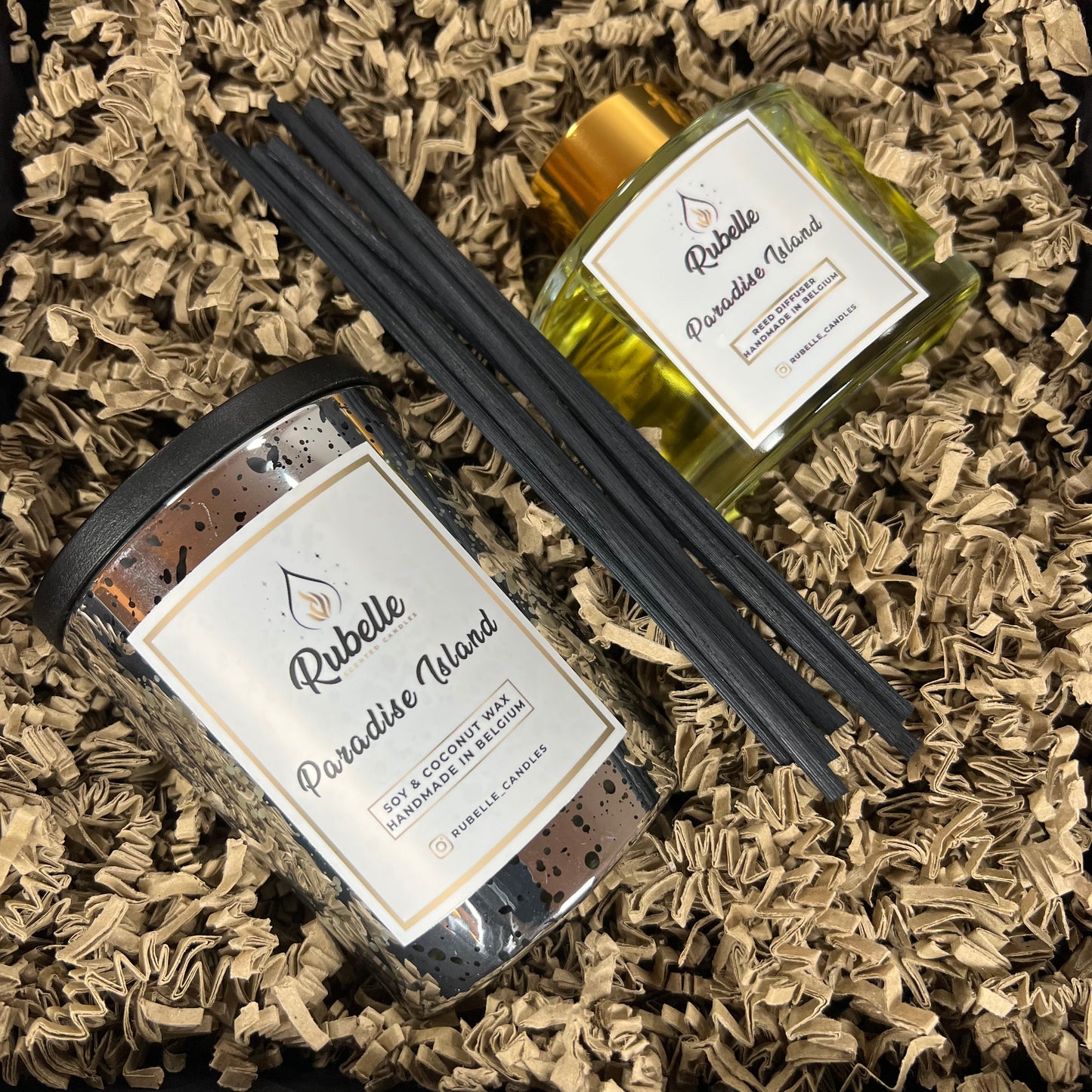 Geschenkdoos: Geurkaars 220g & Geurstokjes 160ml